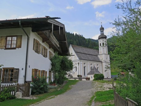 Kirche St. Michael Sachrang, © Tourist Info Aschau i.Ch.