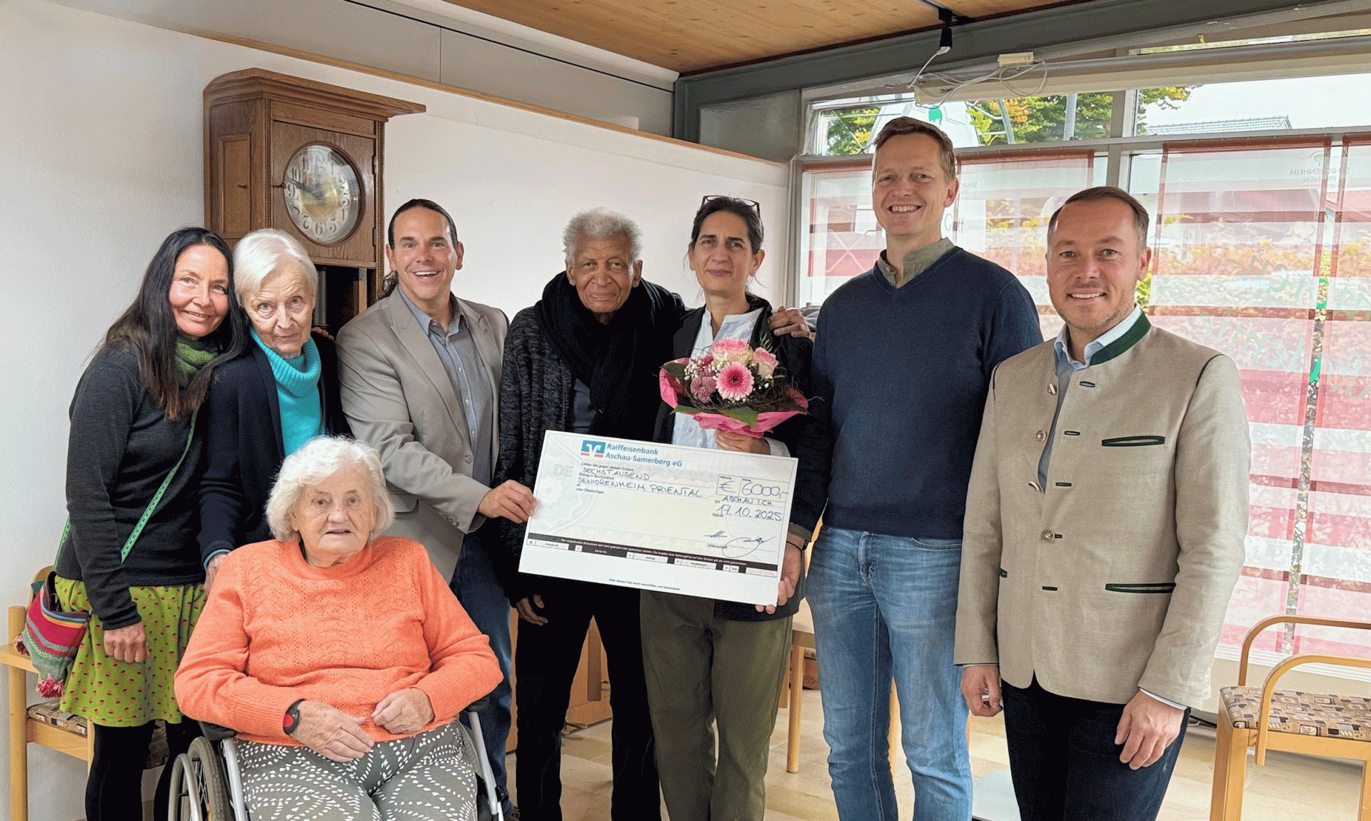 Spendenübergabe, © A.L. Spendenübergabe, © A.L.