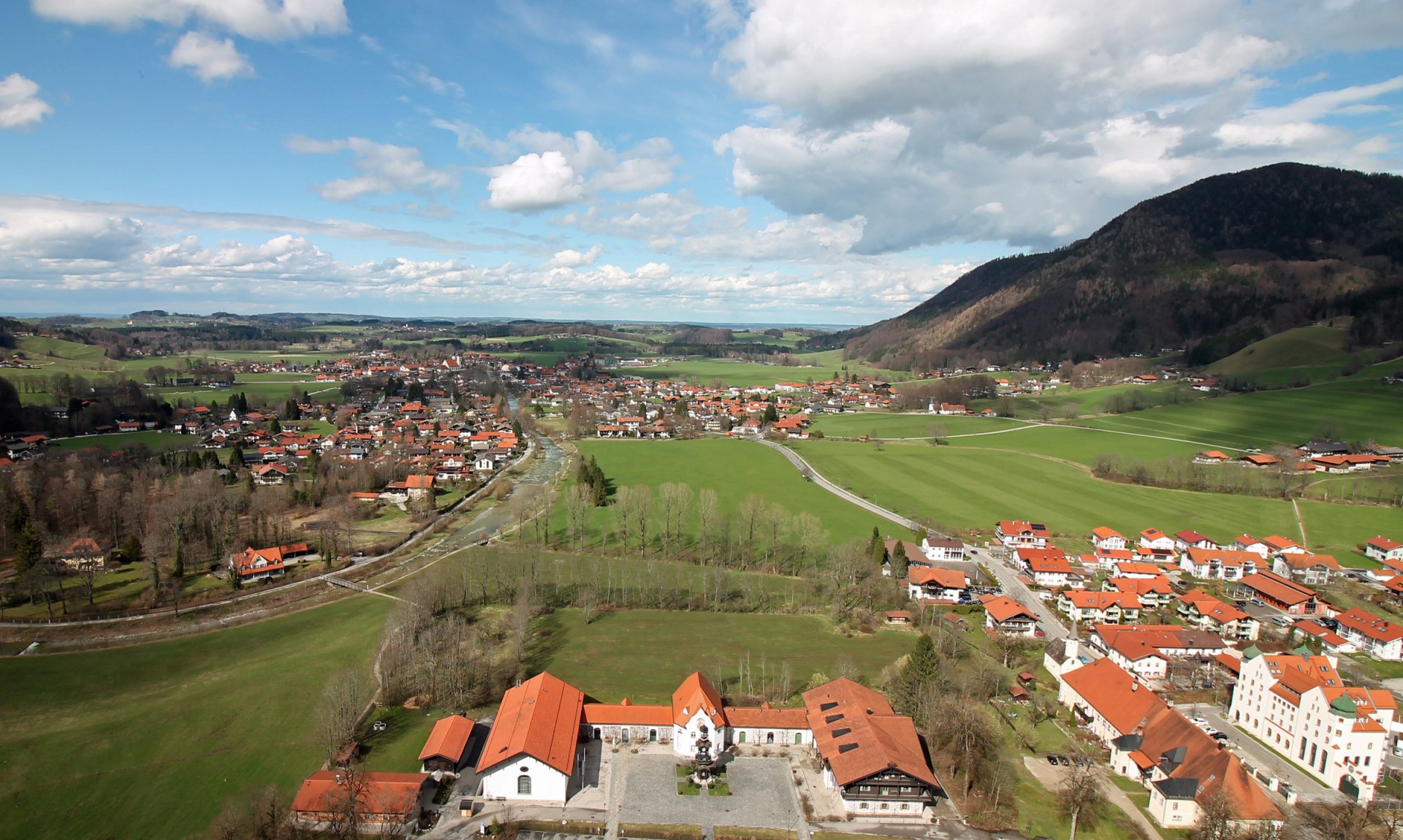 Aschau im Chiemgau - Blick vom Schloss Hohenaschau, © Tourist Info Aschau i.Ch.