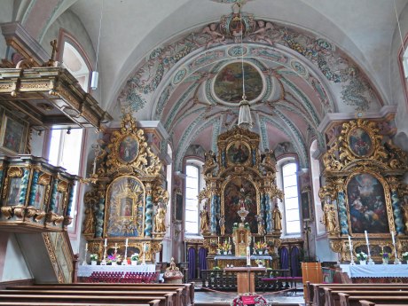 Kirche St. Michael Sachrang Innenansicht, © Tourist Info Aschau i.Ch.