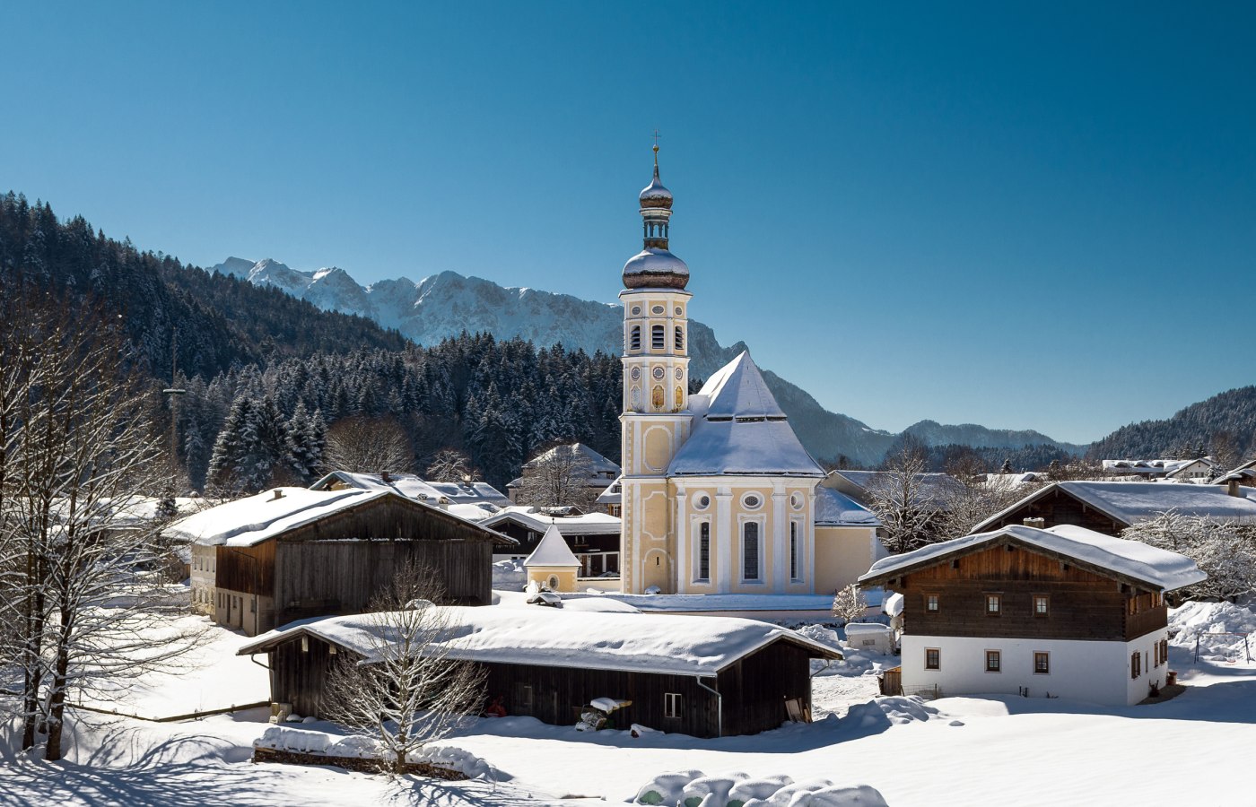 Blick auf die Kirche St. Michael, &copy; Joachim Brahms