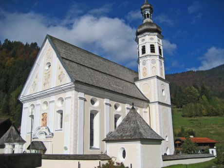 Kirche St. Michael Sachrang, © Tourist Info Aschau i.Ch.